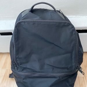 Lululemon City Adventurer Backpack- barely used